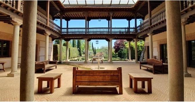Casa Palacio Toledo Puy Du Fou Экстерьер фото